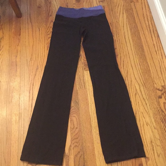lululemon athletica Pants - Lululemon Reversable size 6 full length pants